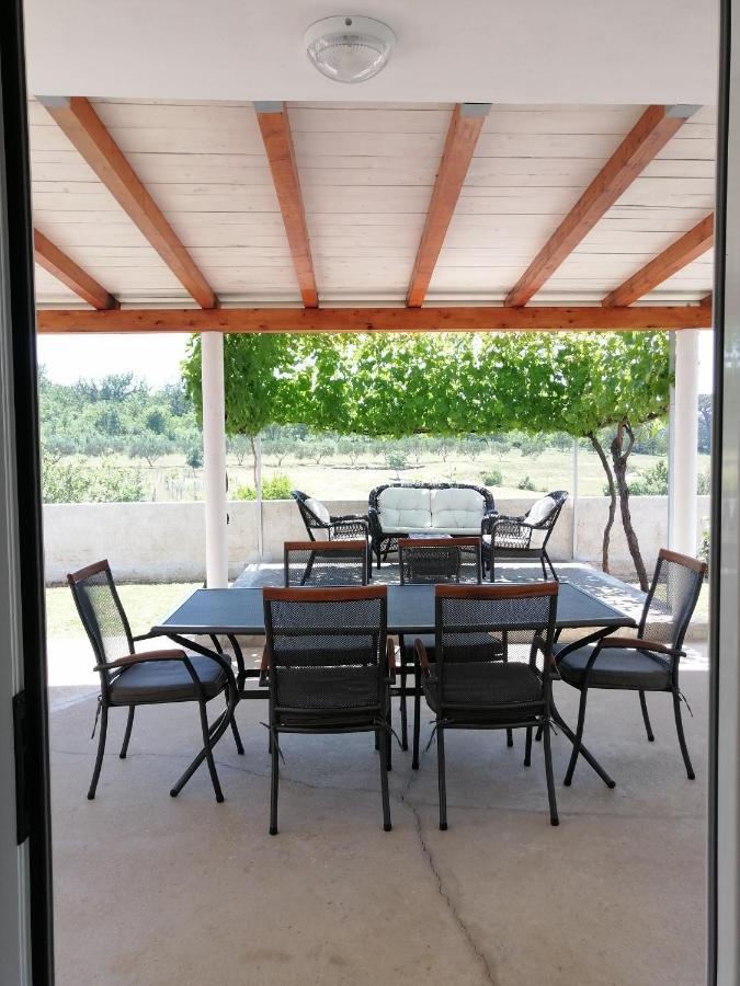 Holiday House Tunjarice Obrovac Exterior foto