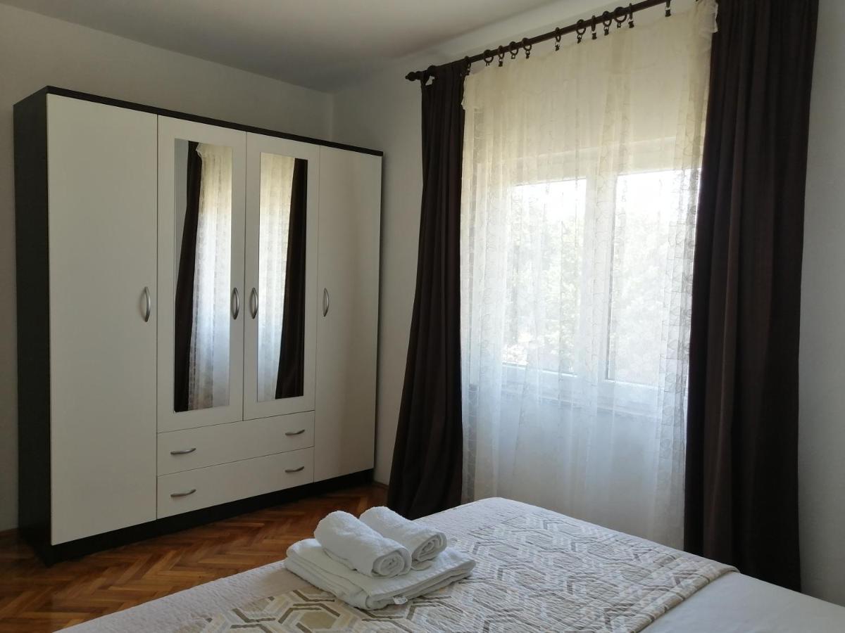 Holiday House Tunjarice Obrovac Exterior foto